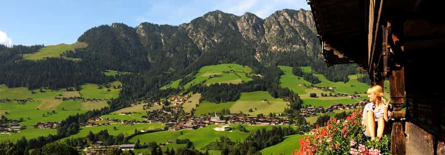 Austria private helicopter charter flight services in Alpbach