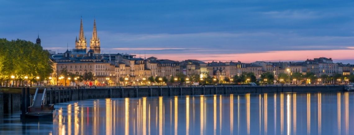 Bordeaux, France private helicopter charter service