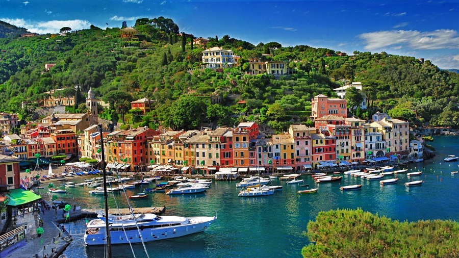 Genoa private jet charter flights in Italy