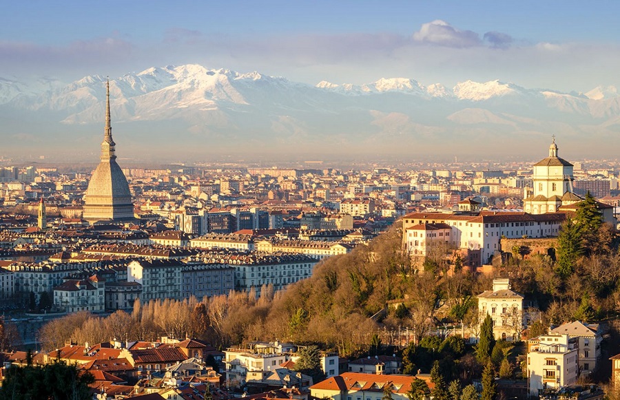 Turin private jet charter flights in Italy