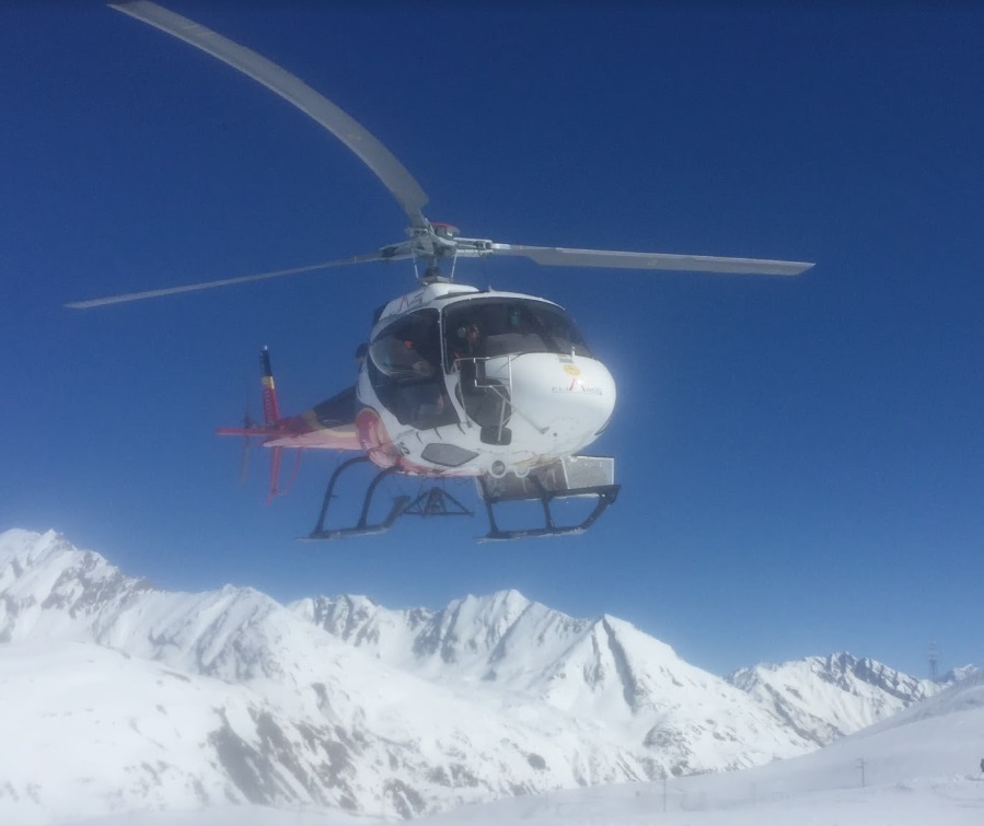 Cortina d Ampezzo helicopter charter service