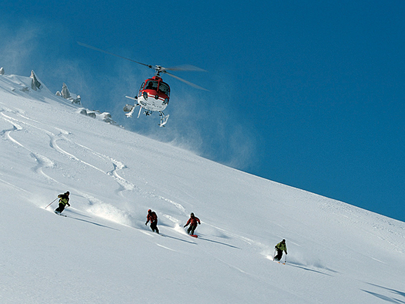Ski resorts helicopter charter flight services in Italy
