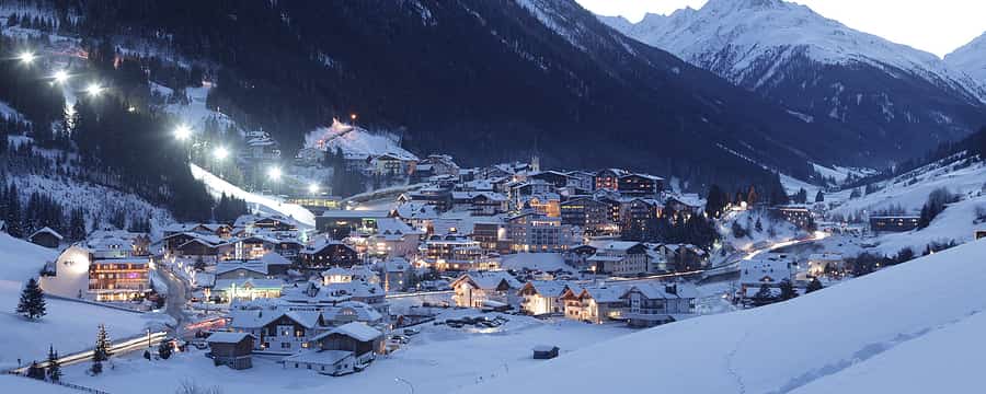 Austria private helicopter charter flight services in Ischgl